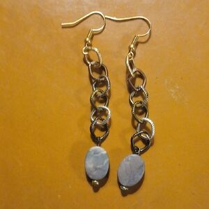 Elegant Gold and Silver Chain Earrings With A Stone On The Bottom